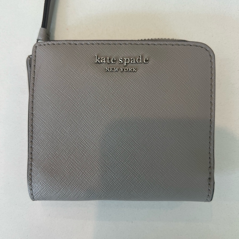 Kate Spade Gray Wallet